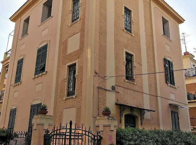 Casa Celeste Fronte Mare E Parcheggio Privato Appartamento Portici